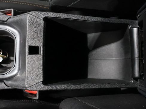 Used 2023 Jeep Compass Latitude image 34