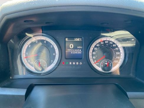 Used 2019 RAM 1500 Classic SLT AWD/4WD image 21