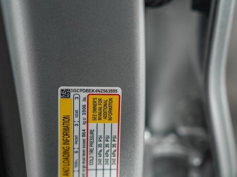 Used 2022 Chevrolet Silverado 1500 Custom image 36