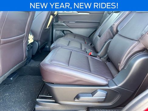 New 2026 Ford Explorer Platinum AWD/4WD image 22