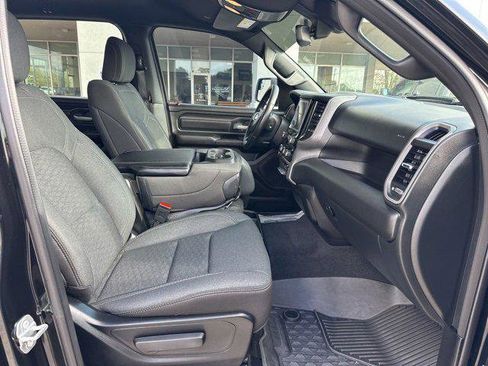 Certified 2025 RAM 1500 Tradesman w/ Night Edition image 43