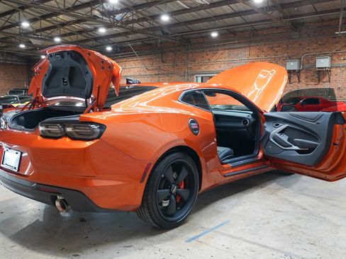 Used 2022 Chevrolet Camaro SS RWD image 27