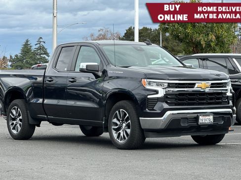 Used 2024 Chevrolet Silverado 1500 LT image 1