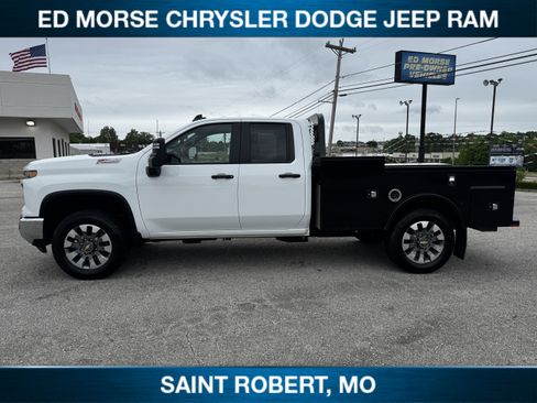 Used 2024 Chevrolet Silverado 2500 W/T w/ WT Convenience Package AWD/4WD image 8