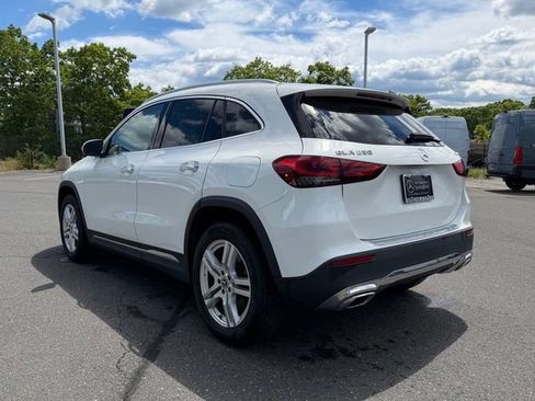 Certified 2022 Mercedes-Benz GLA 250 4MATIC image 5