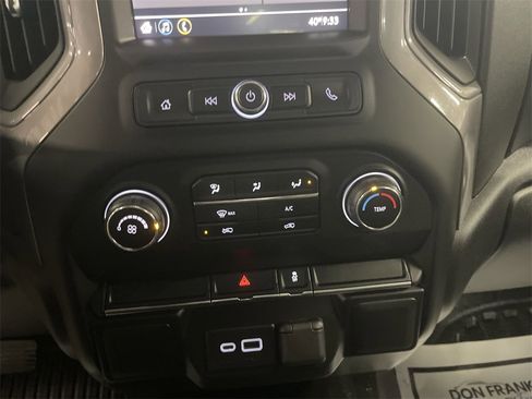 Used 2021 Chevrolet Silverado 1500 W/T w/ Trailering Package image 23