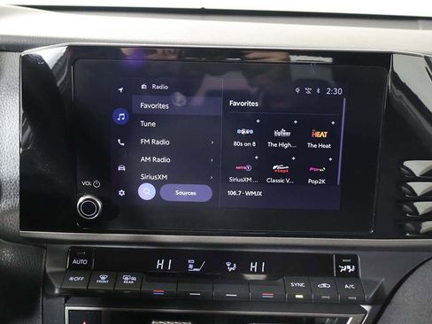 Used 2025 Toyota Camry LE image 40