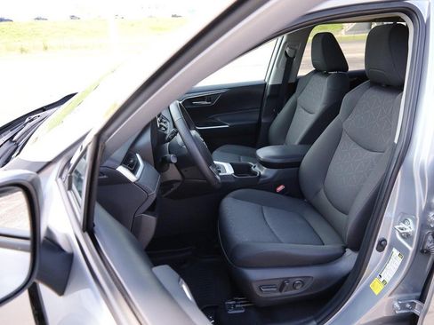 Used 2023 Toyota RAV4 XLE w/ Convenience Package AWD/4WD image 10