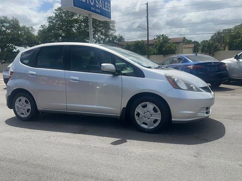 Used 2013 Honda Fit image 3