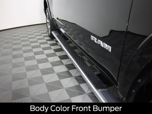 Used 2022 RAM 1500 Laramie w/ Sport Appearance Package AWD/4WD image 18