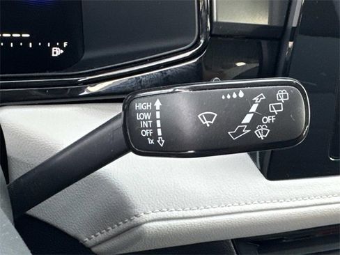 Certified 2025 Volkswagen Taos S image 23
