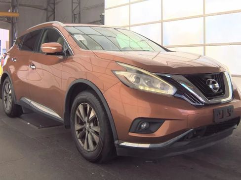 Used 2015 Nissan Murano SL w/ SL Technology Package AWD/4WD image 2
