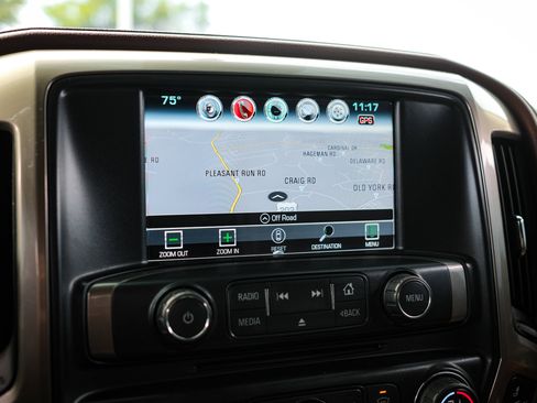 Used 2016 Chevrolet Silverado 2500 High Country w/ Duramax Plus Package image 24