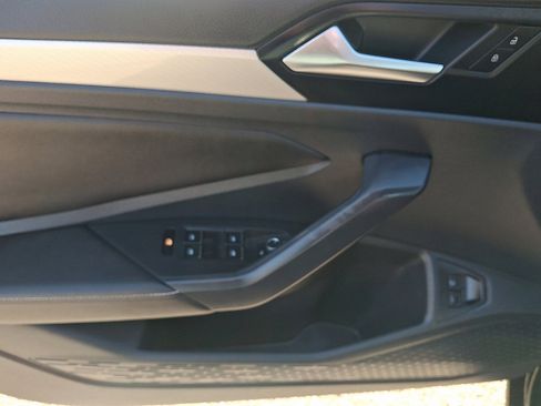 Used 2024 Volkswagen Jetta S image 22