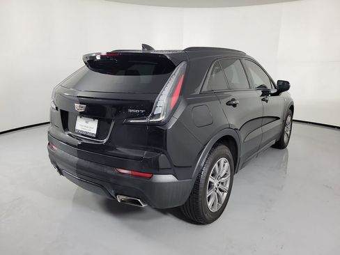 Used 2021 Cadillac XT4 Sport w/ Enhanced Visibility Package FWD image 4