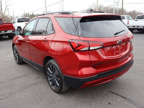 Used 2024 Chevrolet Equinox RS FWD image 3