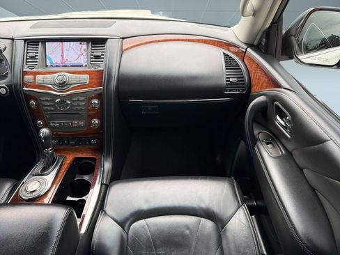 Used 2017 INFINITI QX80 2WD w/ Deluxe Technology Package image 26