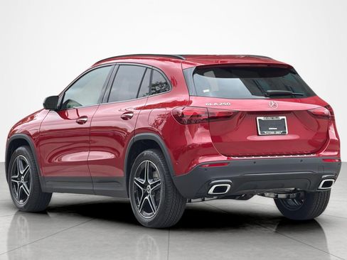 New 2026 Mercedes-Benz GLA 250 image 3