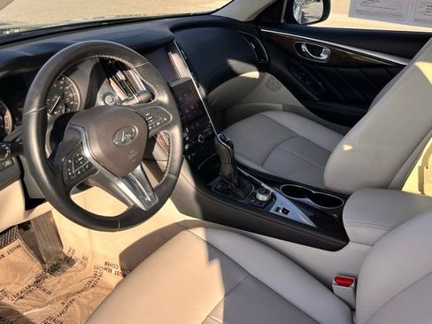 Certified 2019 INFINITI Q50 Luxe w/ Essential Package (3.0T Luxe) image 13