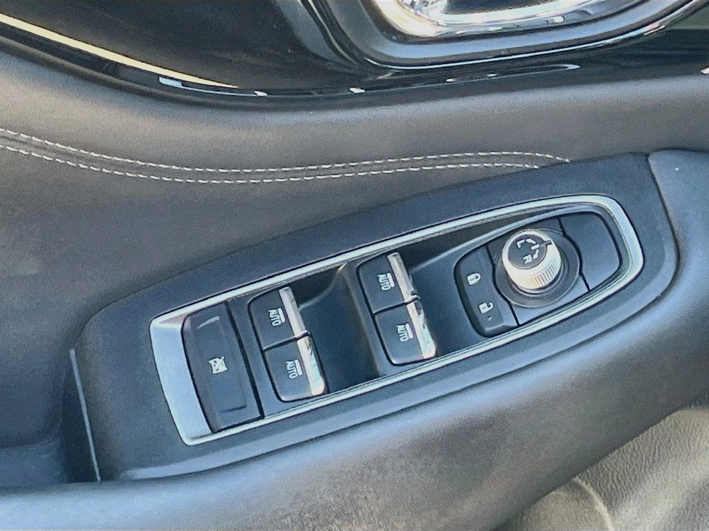 Used 2024 Subaru Legacy Limited w/ Tech Package #2 AWD/4WD image 18