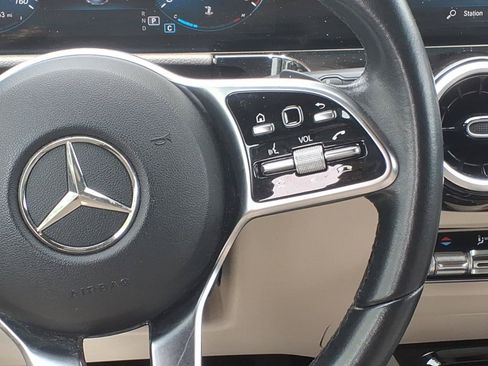 Used 2023 Mercedes-Benz GLA 250 image 15