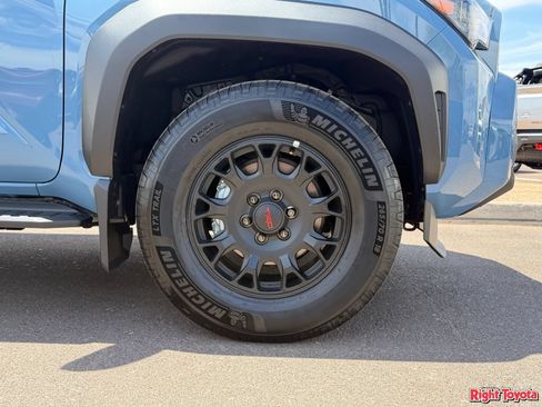 New 2026 Toyota 4Runner TRD Off-Road Premium AWD/4WD image 11