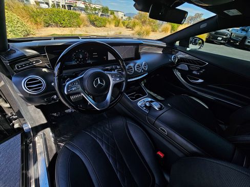 Used 2020 Mercedes-Benz S 560 4MATIC Coupe image 33