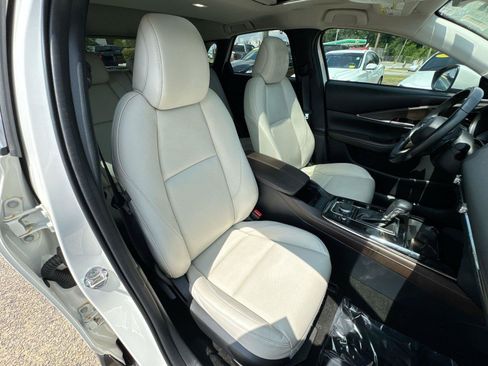 Used 2025 MAZDA CX-30 AWD 2.5 S w/ Premium Package image 19
