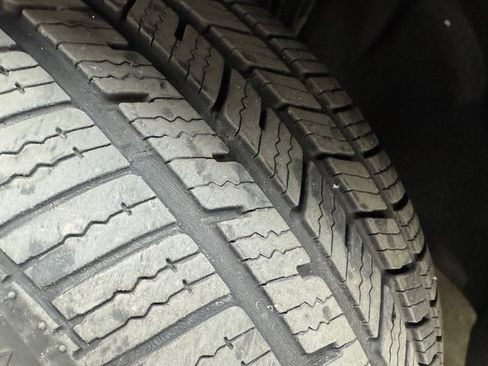 Used 2020 BMW 230i xDrive Coupe w/ Convenience Package image 26