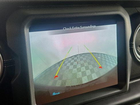 Used 2022 Jeep Wrangler Sahara image 22