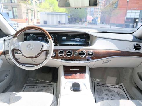 Used 2016 Mercedes-Benz S 550 Sedan image 30