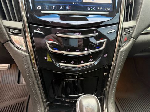 Used 2018 Cadillac ATS V w/ Luxury Package image 40