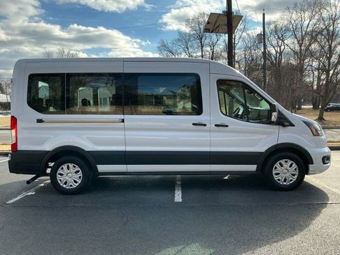 Used 2023 Ford Transit 350 XLT image 4