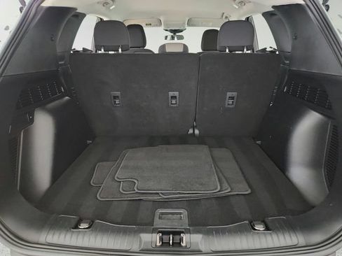 Used 2022 Ford Escape SE FWD image 31