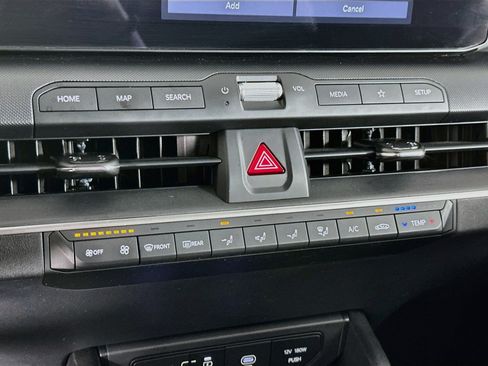Used 2025 Kia K4 FWD image 24