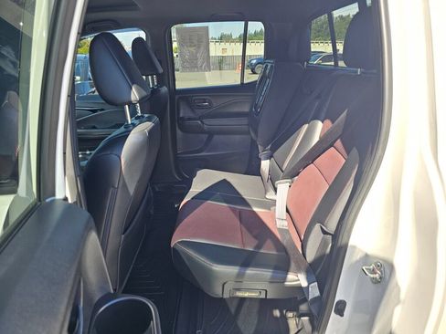 Used 2021 Honda Ridgeline Black Edition image 25