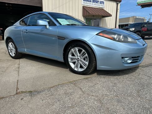 Used 2007 Hyundai Tiburon GS image 16
