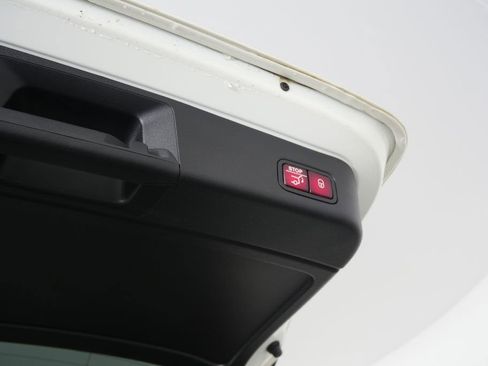 Used 2018 Mercedes-Benz GLE 63 AMG 4MATIC image 18