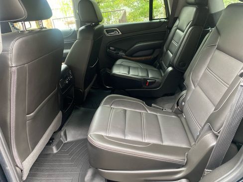 Used 2020 GMC Yukon Denali w/ Denali Premium Package image 10