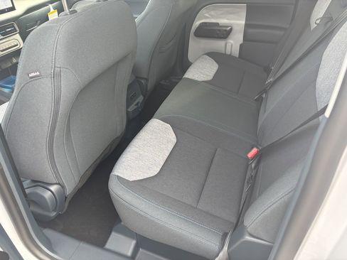 New 2025 Ford Maverick XLT FWD image 6