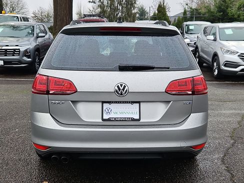 Used 2015 Volkswagen Golf TDI S image 4
