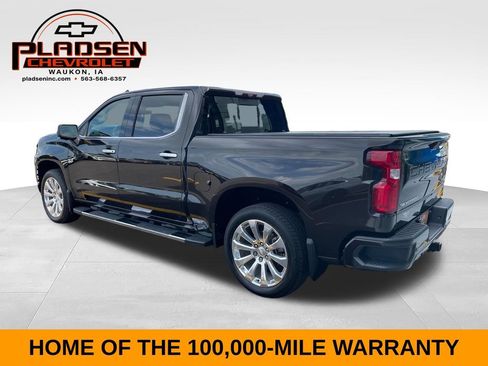 Used 2020 Chevrolet Silverado 1500 High Country w/ Technology Package AWD/4WD image 3