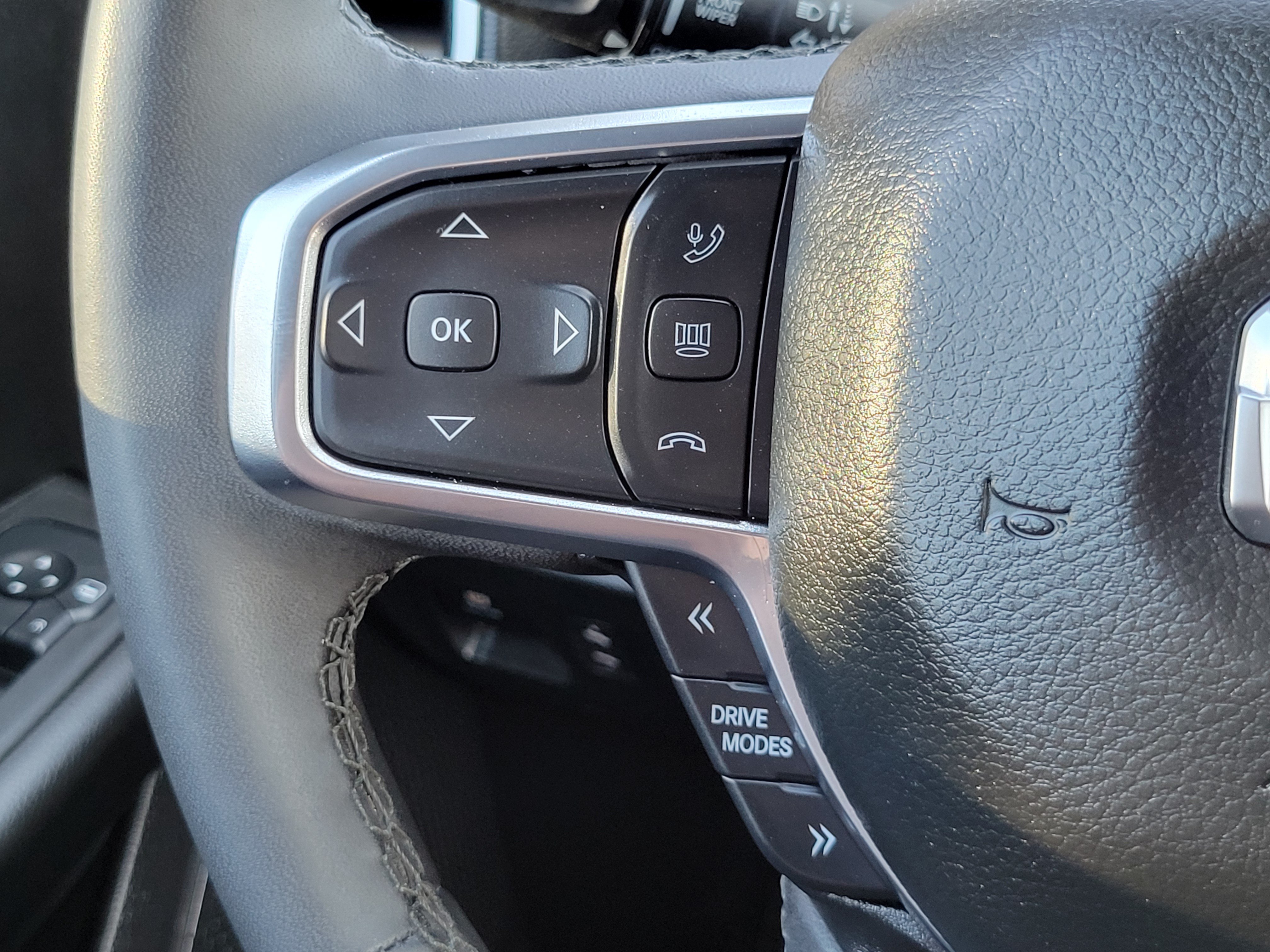 Used 2025 RAM 1500 Big Horn AWD/4WD image 11