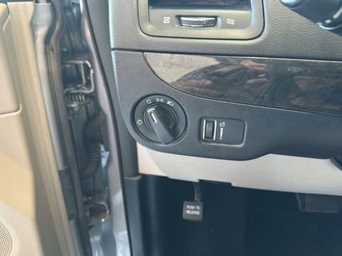 Used 2018 Dodge Grand Caravan SE FWD image 13