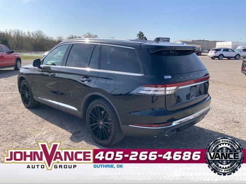 Used 2022 Lincoln Aviator Reserve w/ Equipment Group 201A image 6