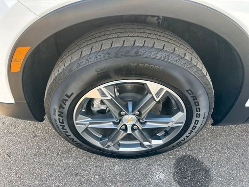 Certified 2025 Chevrolet Blazer LT w/ Sound & Technology Package image 9