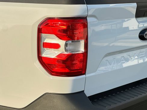 New 2026 Ford Maverick XL image 23