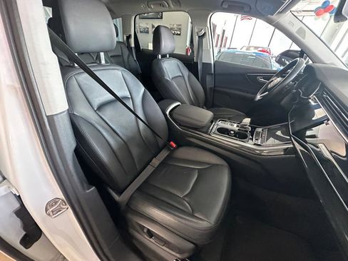 Used 2020 Audi Q7 3.0T Premium Plus w/ Premium Plus Package image 37