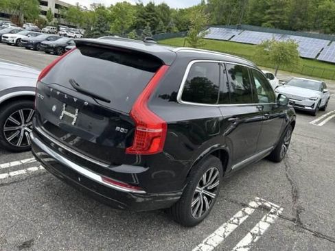Used 2024 Volvo XC90 B5 Core w/ Protection Package Premier AWD/4WD image 4