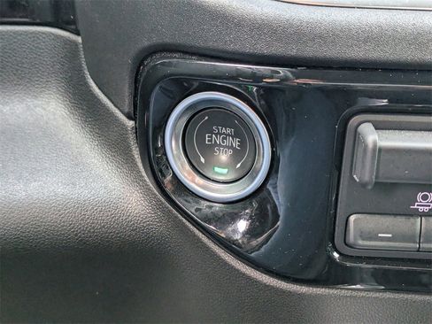 Used 2025 Chevrolet Silverado 1500 RST w/ Dark Appearance Package image 24